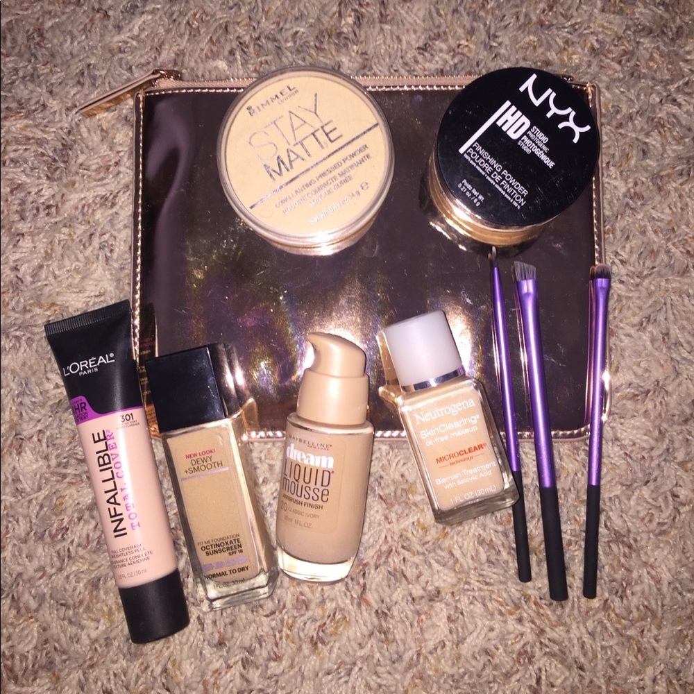 MAKEUP BUNDLE!!